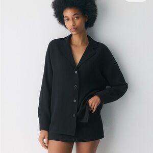 Aritzia wilfred freeform shirt crepette